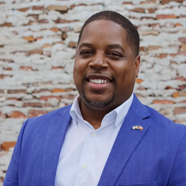 Dr. Christopher Jones